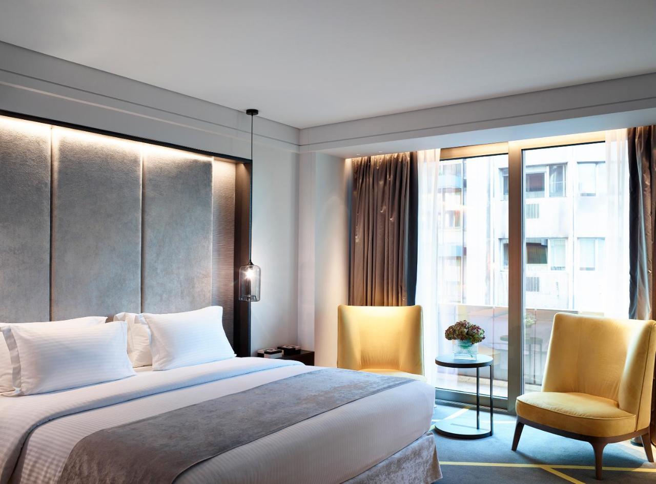 Deluxe Suite mit Stadtblick